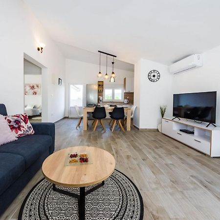 Apartmani Neva, Pridraga Buitenkant foto