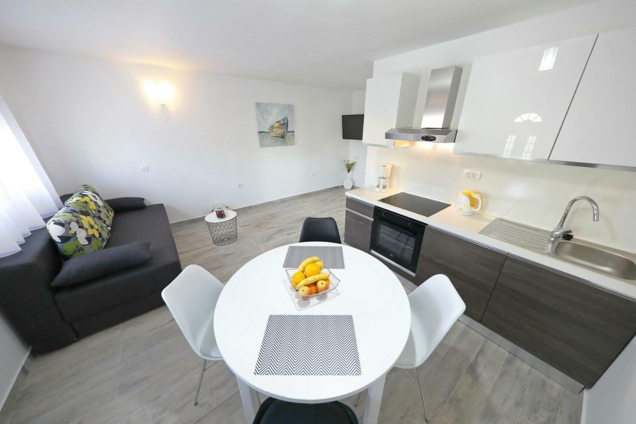 Apartmani Neva, Pridraga Buitenkant foto