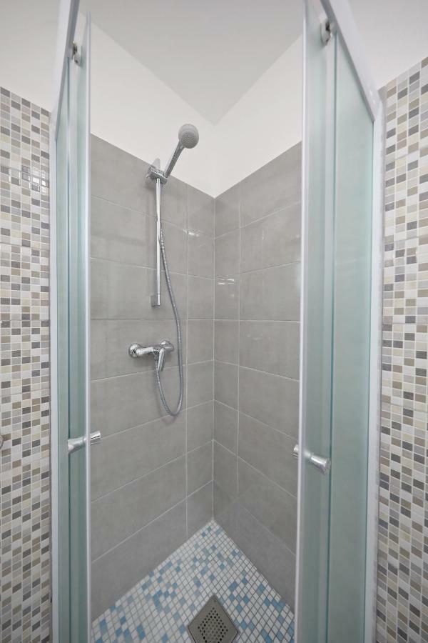Apartmani Neva, Pridraga Buitenkant foto