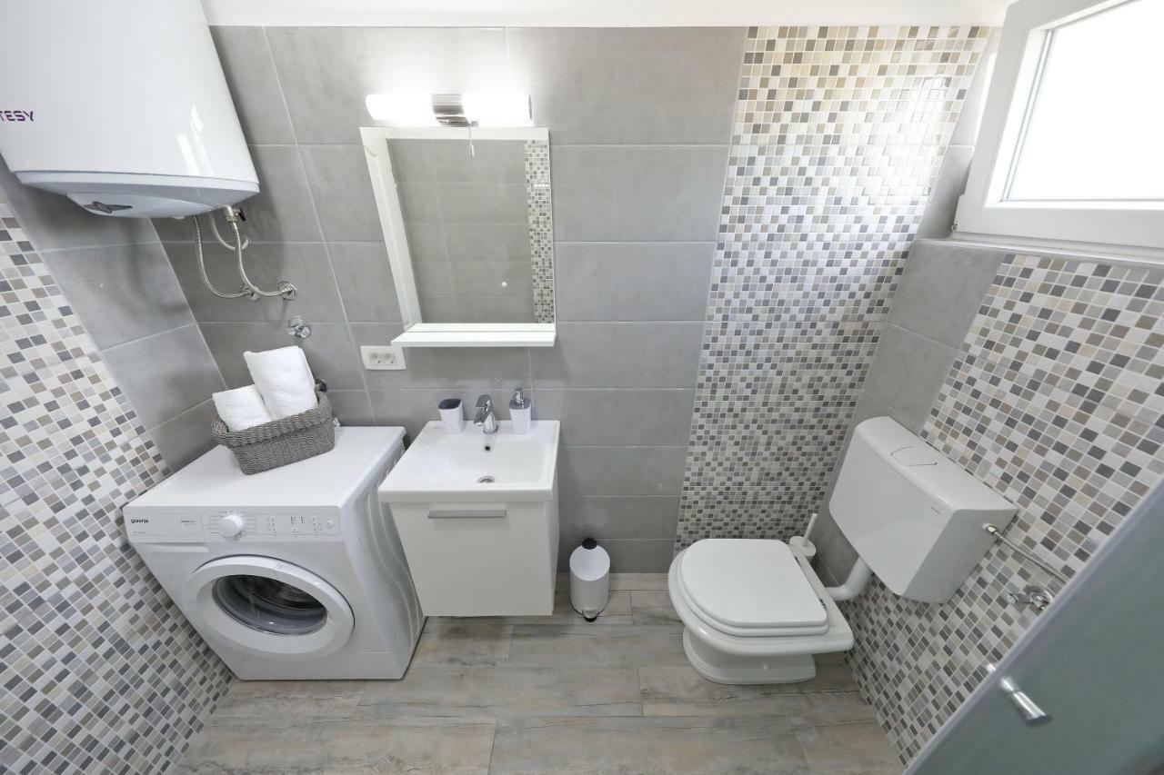 Apartmani Neva, Pridraga Buitenkant foto