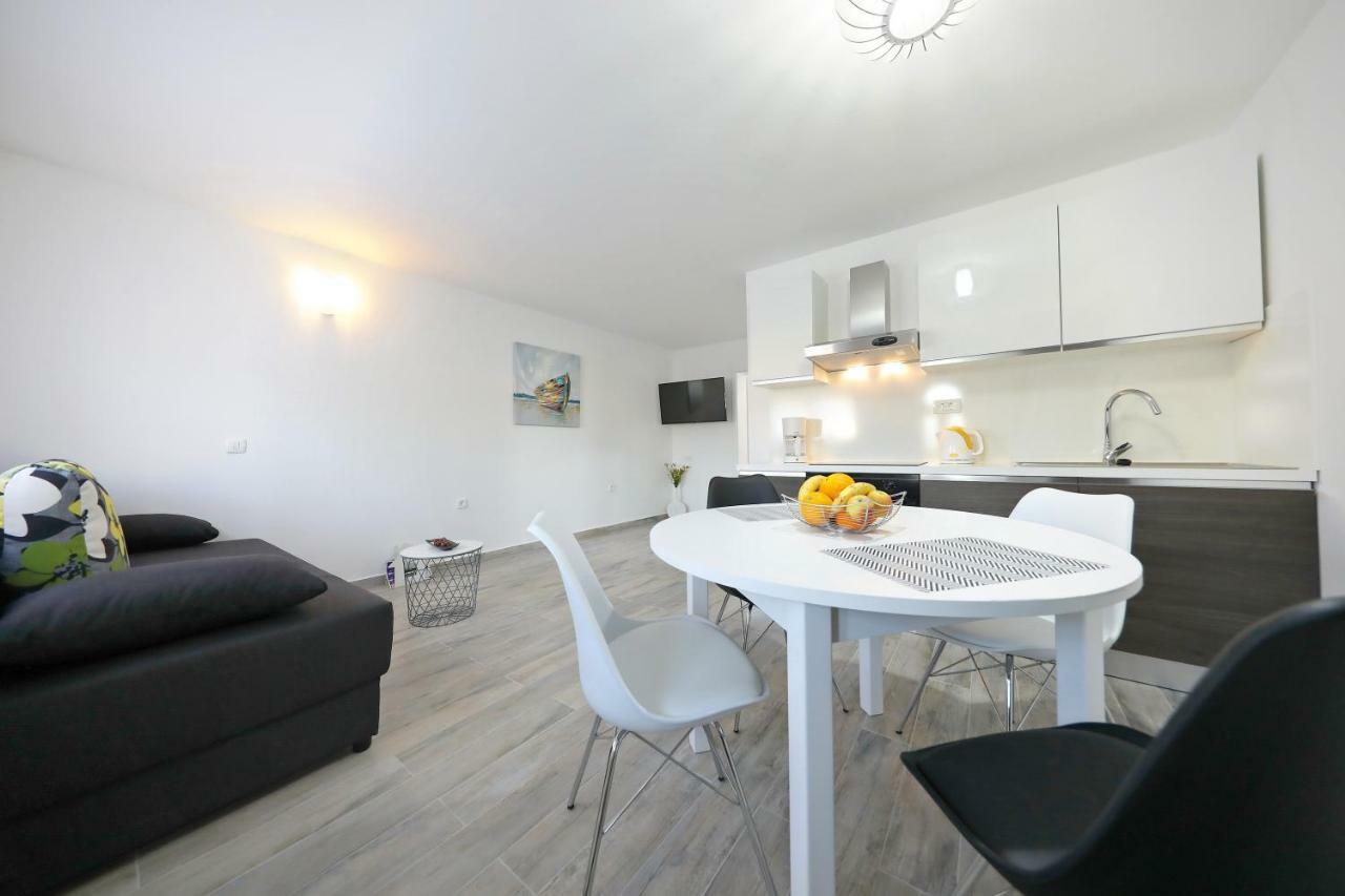 Apartmani Neva, Pridraga Buitenkant foto