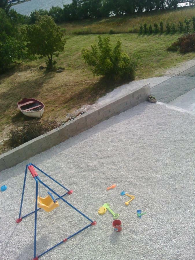 Apartmani Neva, Pridraga Buitenkant foto