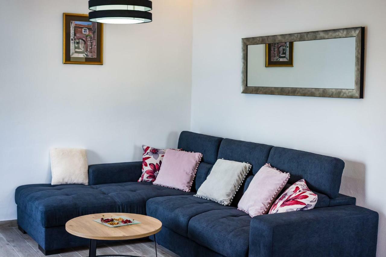 Apartmani Neva, Pridraga Buitenkant foto